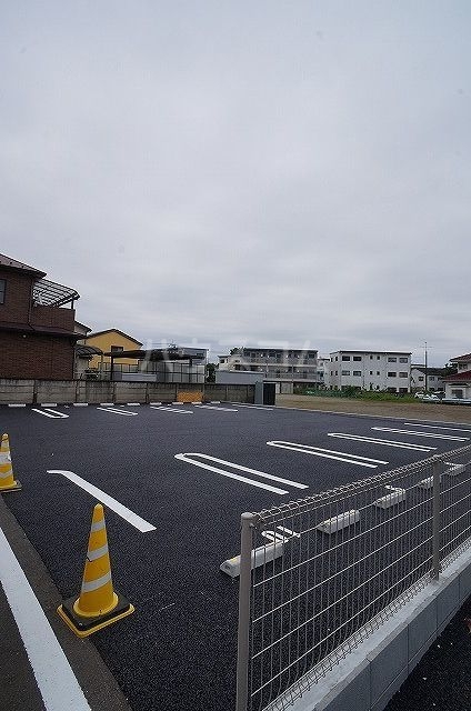 15/25 駐車場
