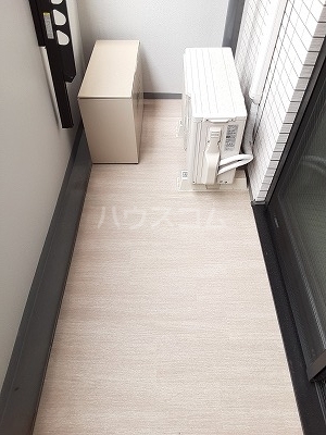 20/30 バルコニー