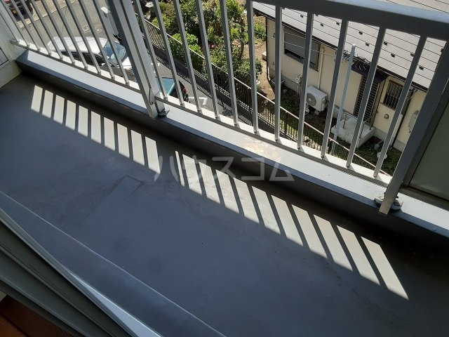 15/26 バルコニー