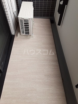 19/30 バルコニー