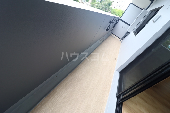 14/20 バルコニー