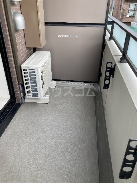 19/29 バルコニー