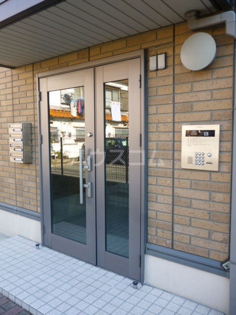 15/24 エントランス