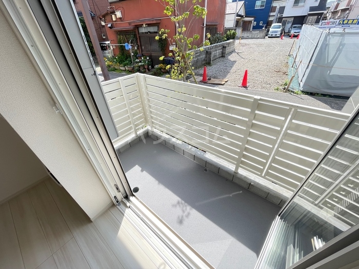 14/20 バルコニー