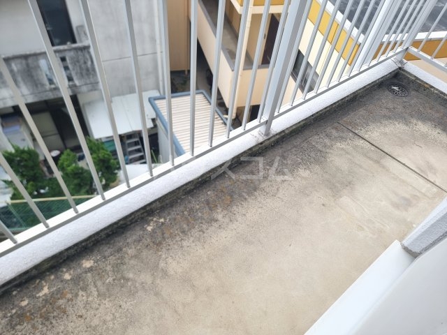 17/30 バルコニー