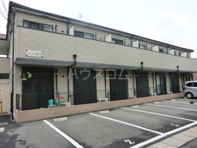 17/23 駐車場