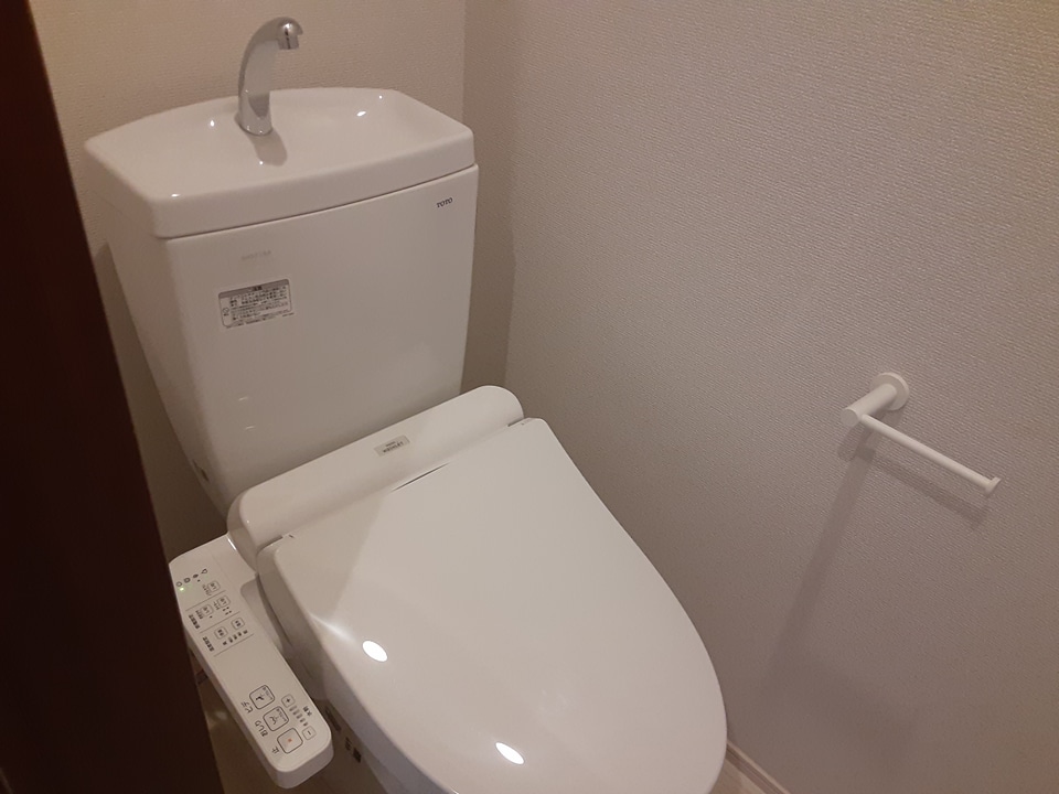 16/30 トイレ