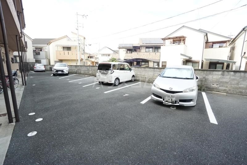 16/26 駐車場
