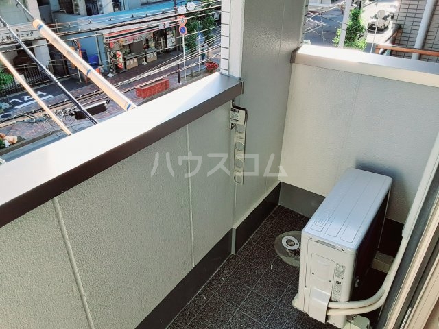 15/22 バルコニー