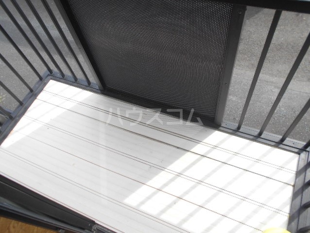 21/30 バルコニー