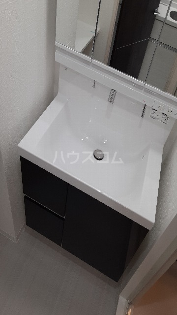 13/30 洗面