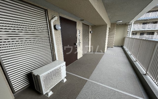 3/4 エントランス