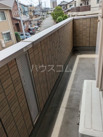 15/22 バルコニー