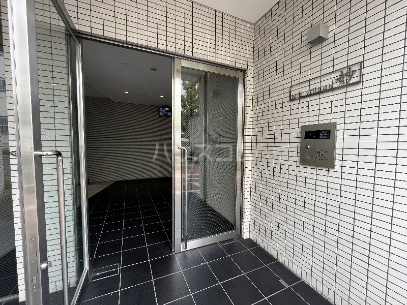 2/6 エントランス