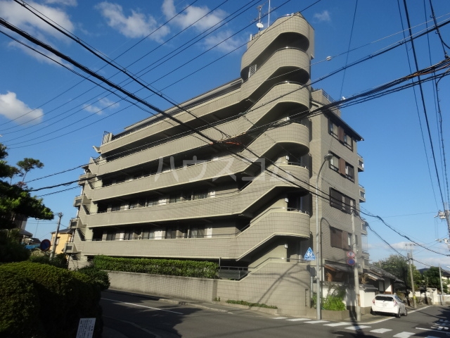 2/30 外観