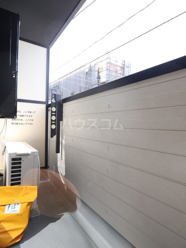 14/22 バルコニー