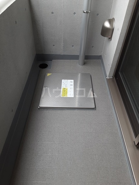 20/28 バルコニー