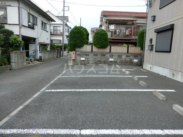 16/26 駐車場