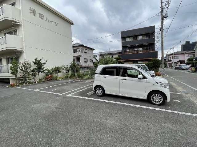 29/30 駐車場