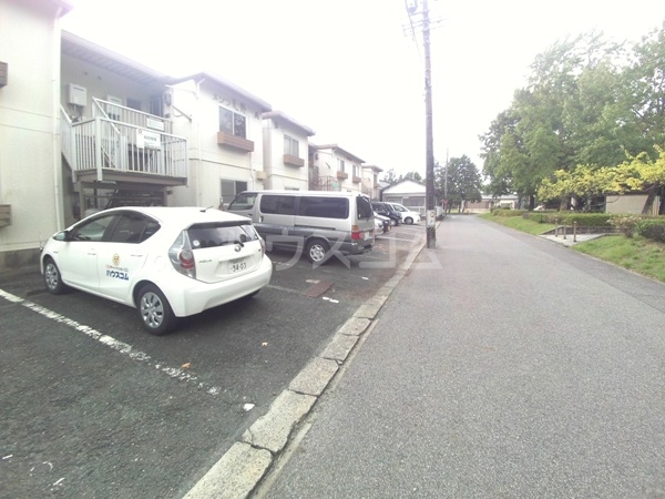 2/10 駐車場