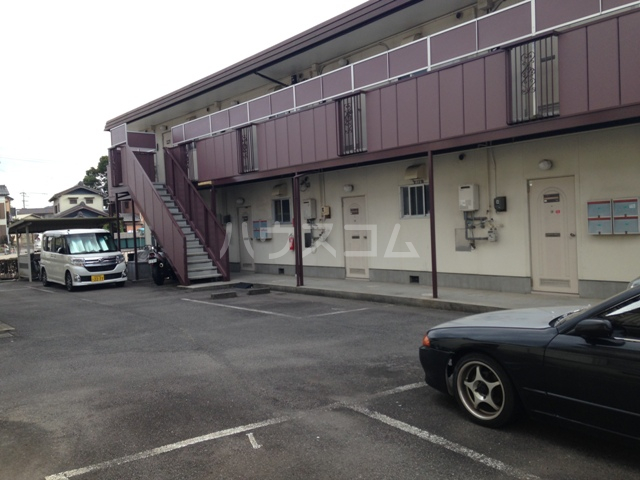 22/30 駐車場