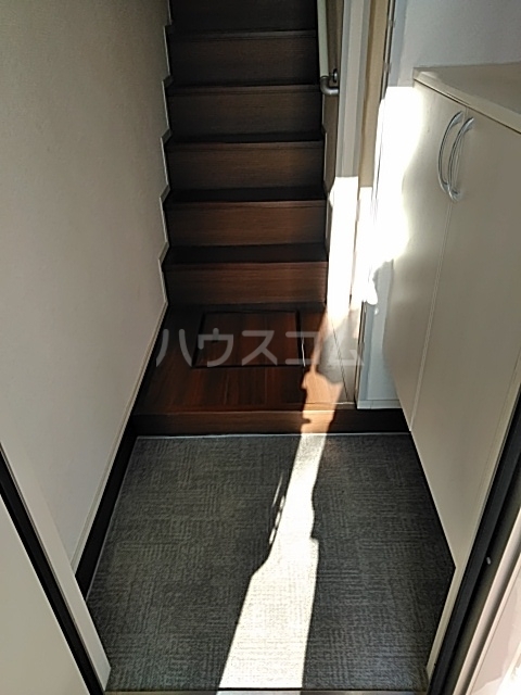 15/30 玄関