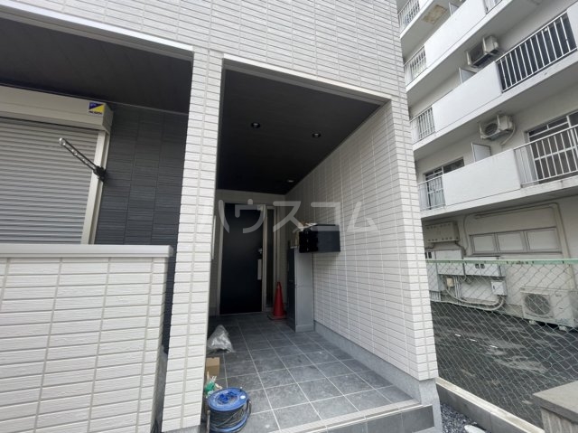 29/30 エントランス