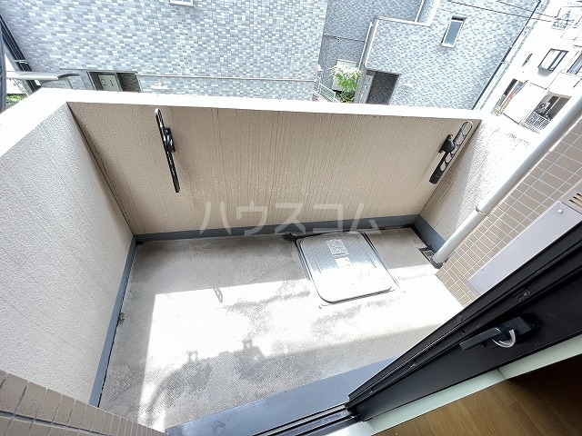 19/30 バルコニー