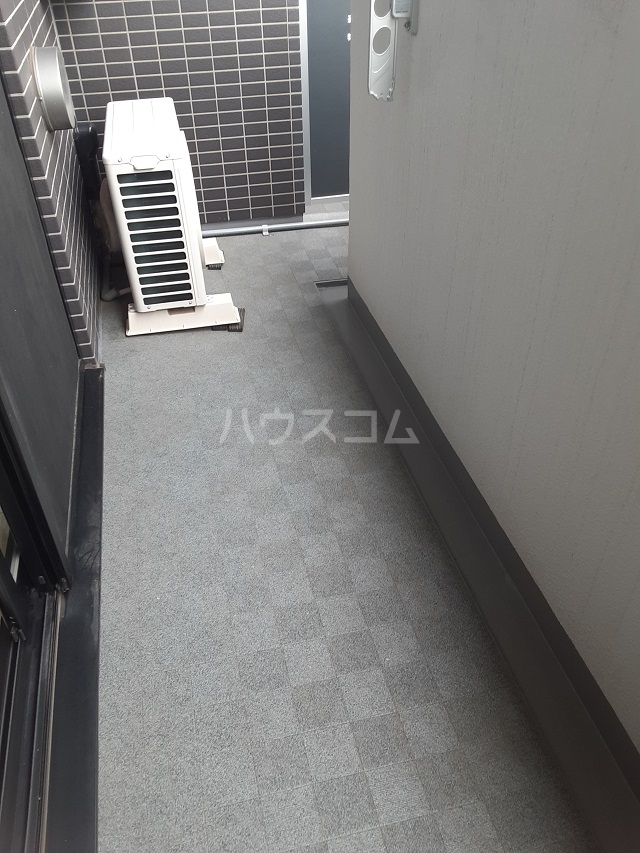 21/29 バルコニー