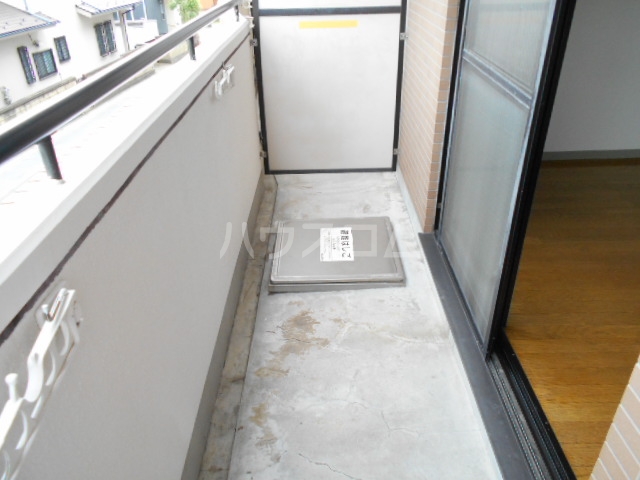 18/25 バルコニー