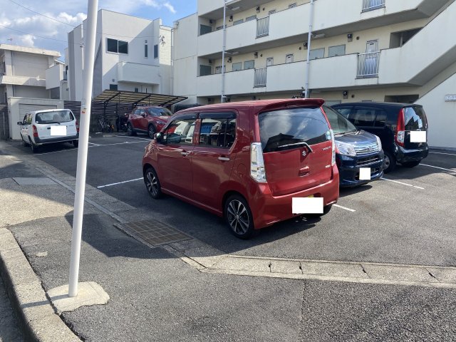 21/23 駐車場