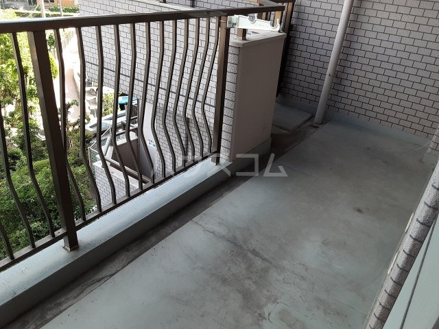 18/30 バルコニー