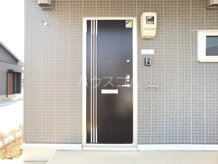 17/26 エントランス