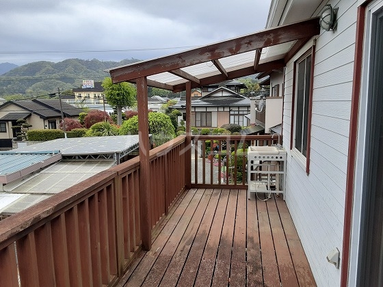 23/30 バルコニー