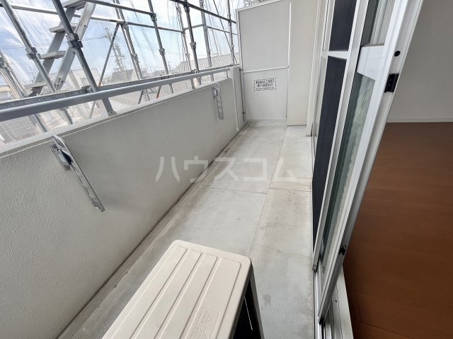 19/30 バルコニー