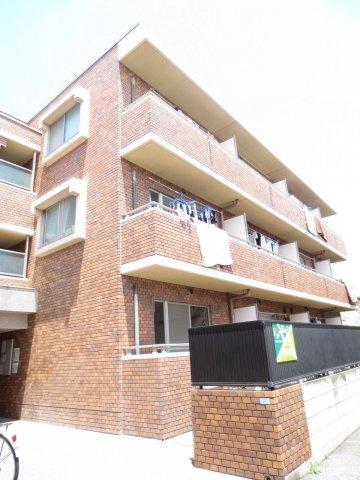 14/22 エントランス