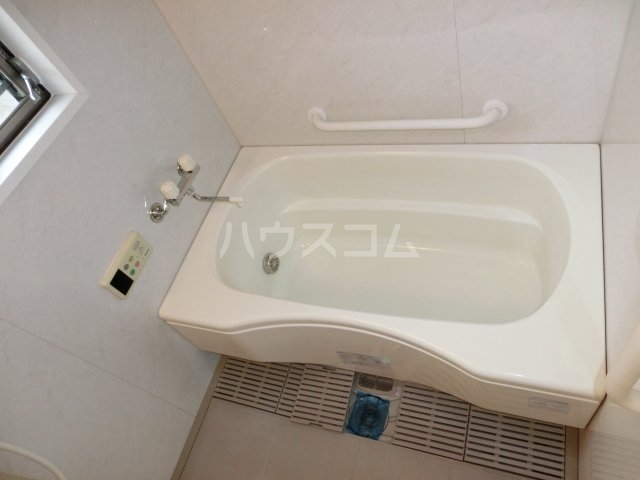 13/25 浴室