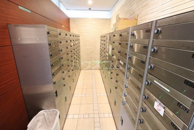 16/24 エントランス