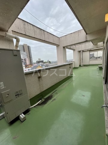 22/30 バルコニー