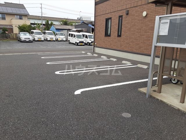 2/10 駐車場