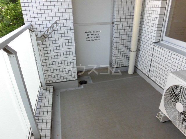 13/30 バルコニー