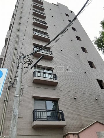 2/8 外観