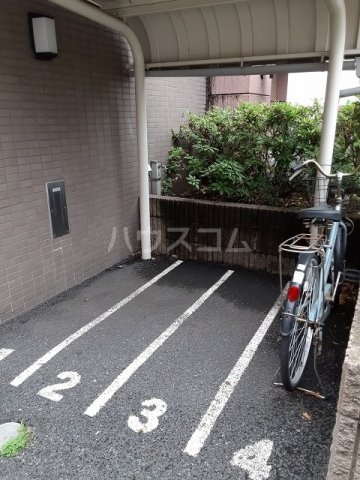 4/8 駐車場