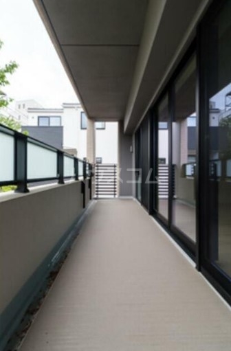 16/29 バルコニー