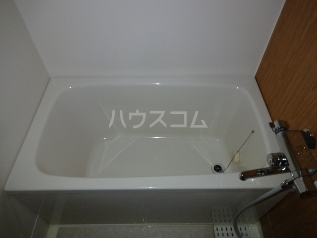 14/30 浴室