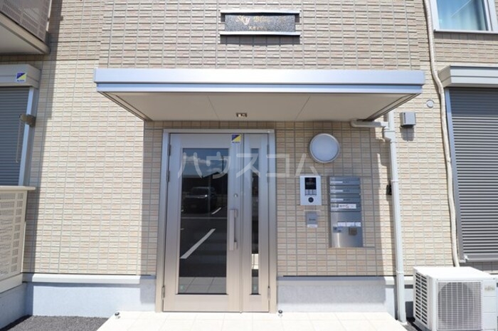 16/22 エントランス