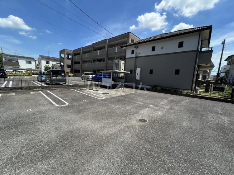 15/24 駐車場