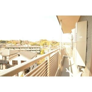 13/30 バルコニー