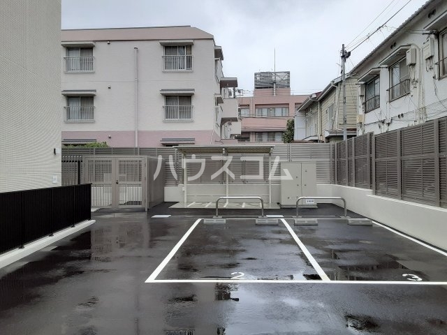 21/30 駐車場