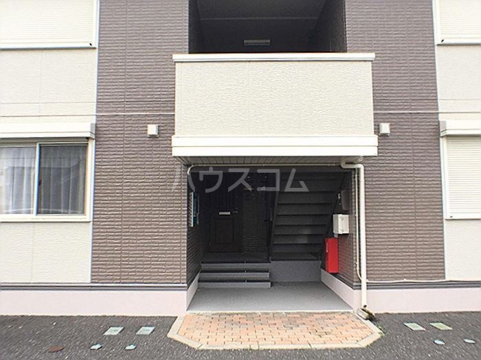 19/29 エントランス